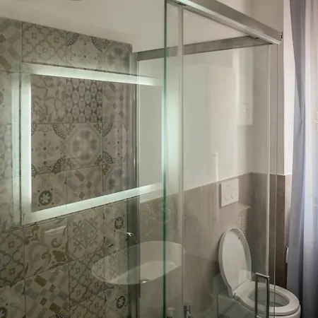 Vale A Apartmán Livorno